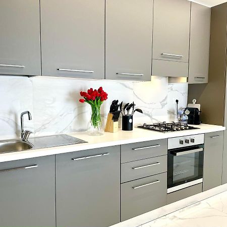 Donnino Apartments Фиденца Экстерьер фото