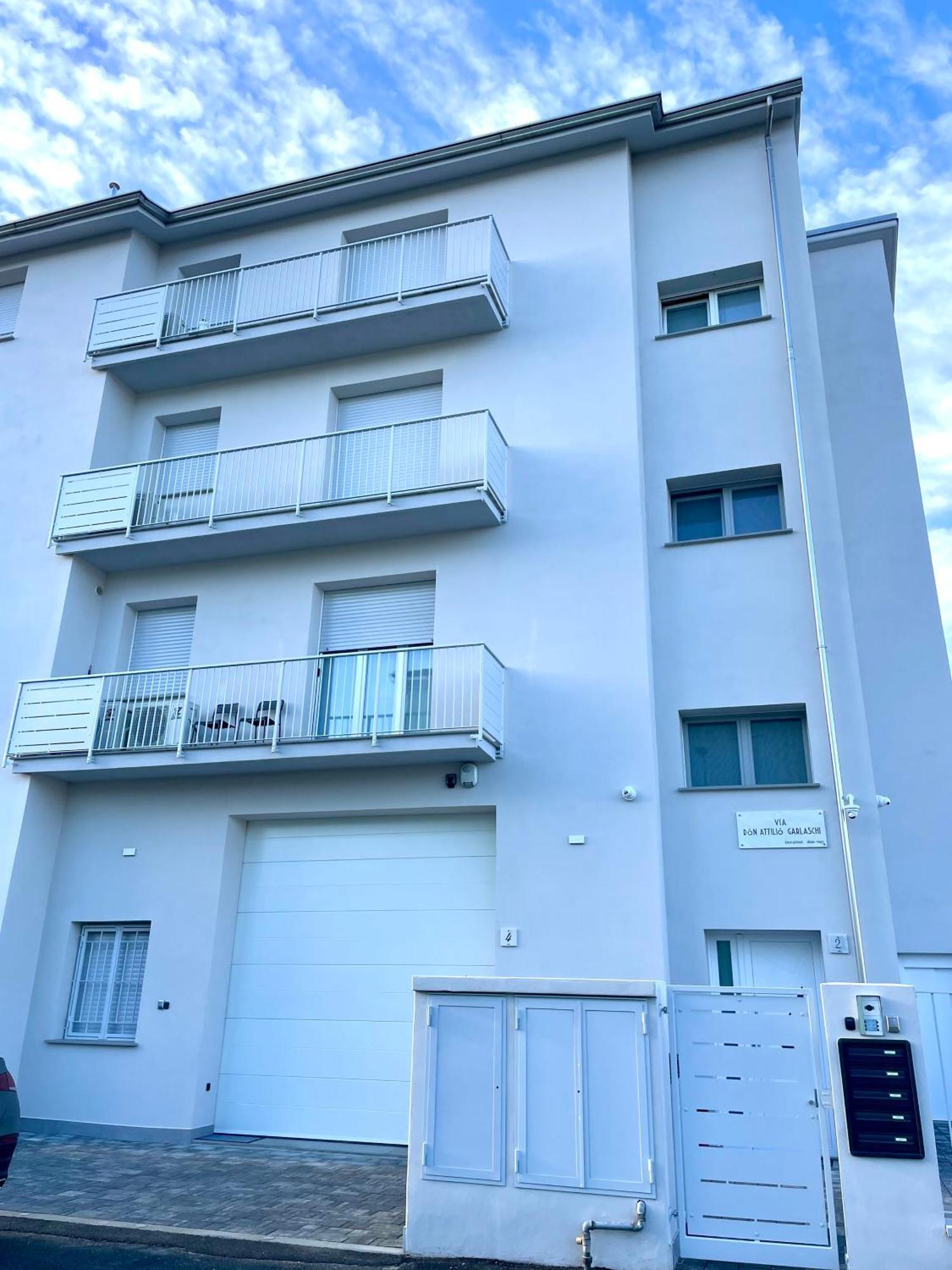 Donnino Apartments Фиденца Экстерьер фото